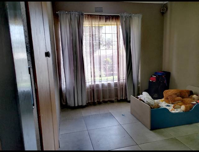 5 BEDROOM HOUSE FOR SALE IN BRACKENDOWNS